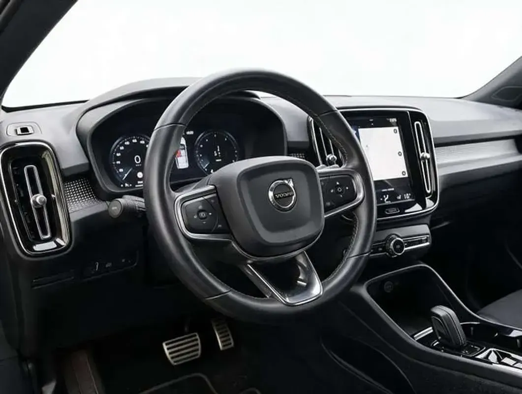 Usado Volvo XC40 R-Design 262 CV (192 kW) 2021 Blanco SUV