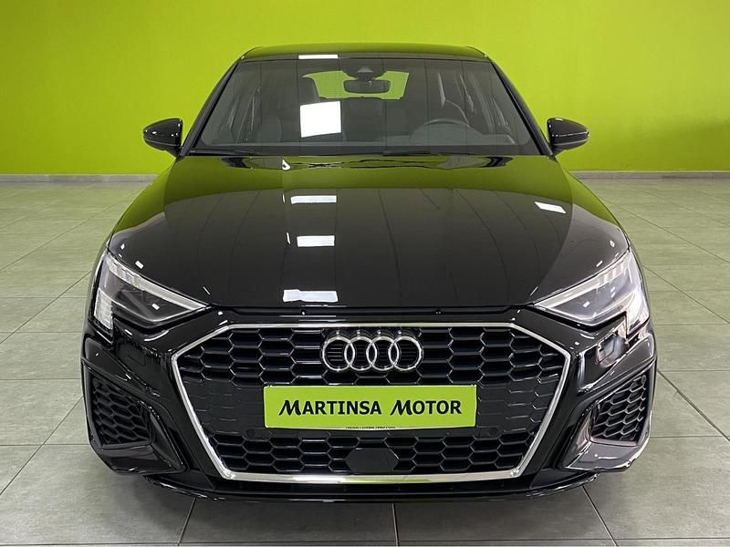 Usado Audi A3 e-tron S-Line 150 CV (110 kW) 2024 Negro Utilitario