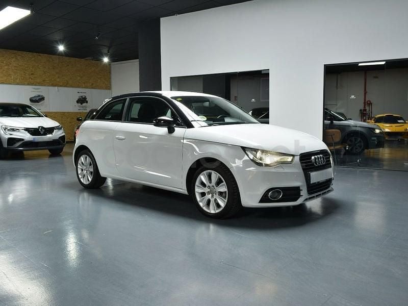 Usado Audi A1 Attraction 90 CV (66 kW) 2014 Blanco Utilitario
