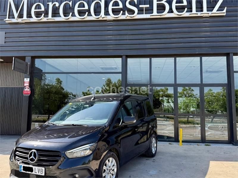 Negro Usado 2021 Mercedes Citan 113 Familiar | 23.000 € - Imagen 1/4