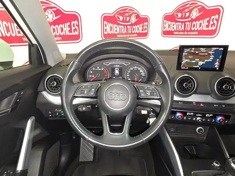 Usado Audi Q2 Design 116 CV (85 kW) 2019 Blanco SUV