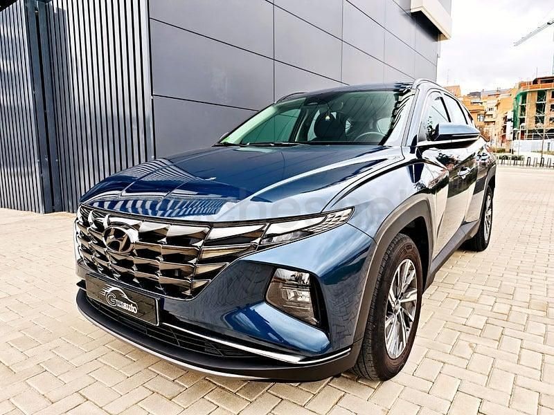 Usado Hyundai Tucson 150 CV (110 kW) 2022 Gris / plata SUV