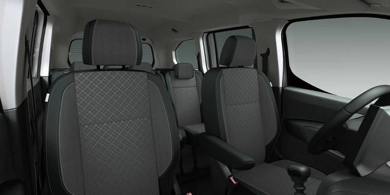 Nuevo Opel Combo S 131 CV (96 kW) 2025 Blanco Monovolumen