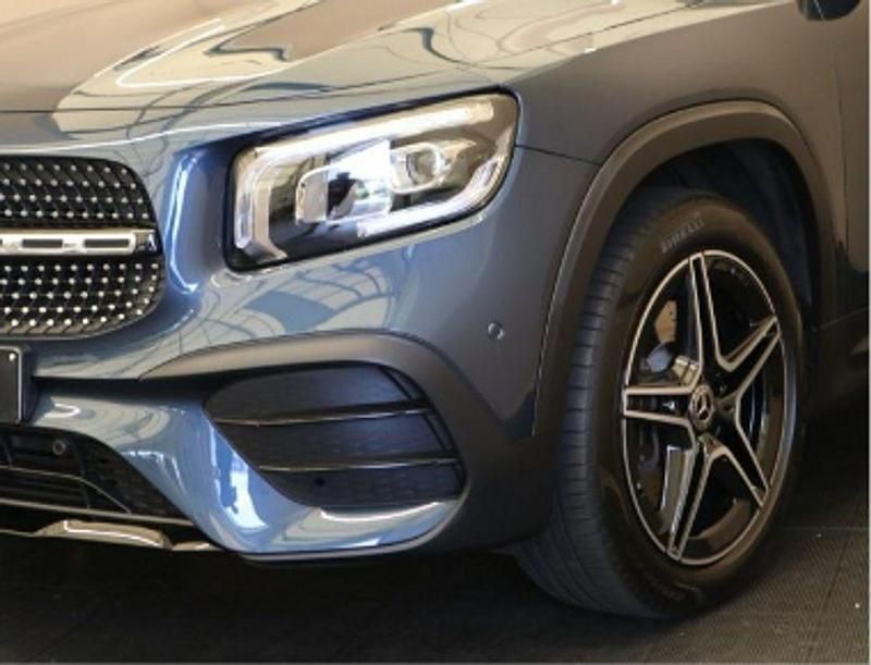 Usado Mercedes GLB250 AMG 224 CV (164 kW) 2020 Azul SUV