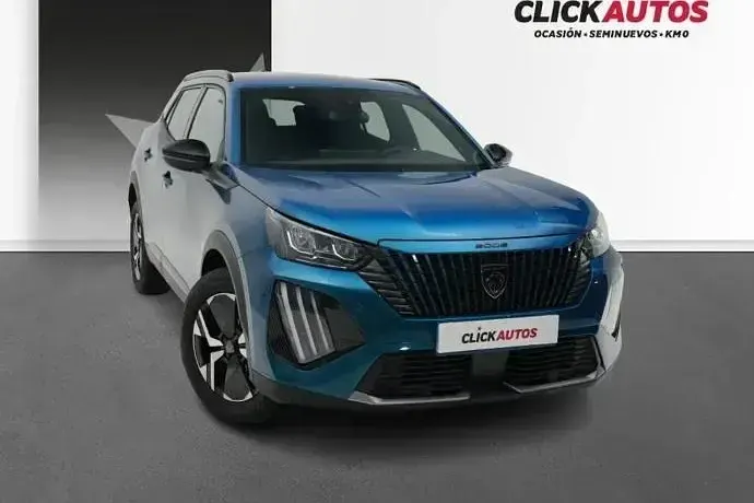 Usado Peugeot 2008 Allure 100 CV (73 kW) 2025 Gris SUV