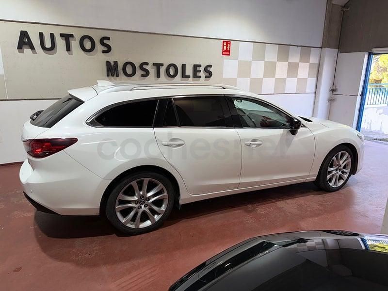 Usado Mazda 6 Comfort 150 CV (110 kW) 2014 Blanco Familiar