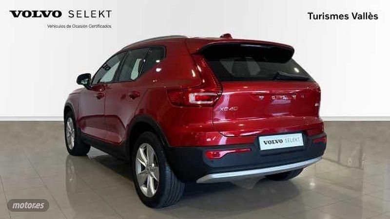 Usado Volvo XC40 Core 2024 Rojo SUV