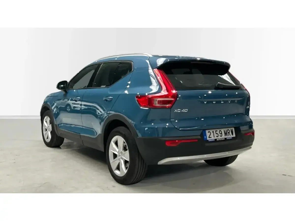 Usado Volvo XC40 Core 163 CV (119 kW) 2024 Azul SUV