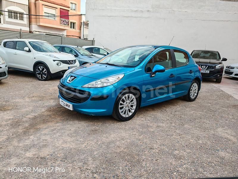 Usado Peugeot 207 95 CV (69 kW) 2008 Azul Berlina