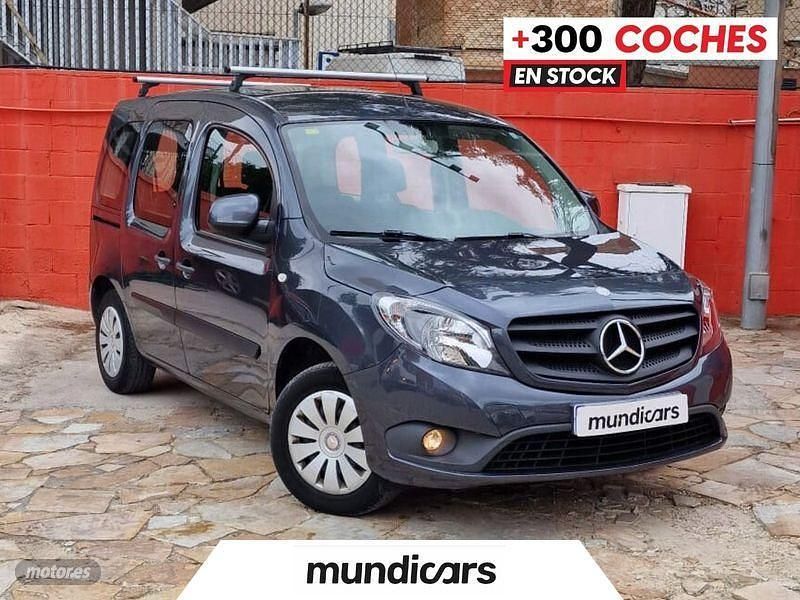 Gris Usado 2018 Mercedes Citan 112 Van | 14.890 € - Imagen 1/4