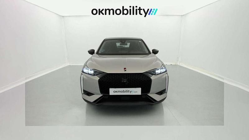 Usado DS Automobiles DS3 Crossback Performance 131 CV (96 kW) 2023 Blanco SUV