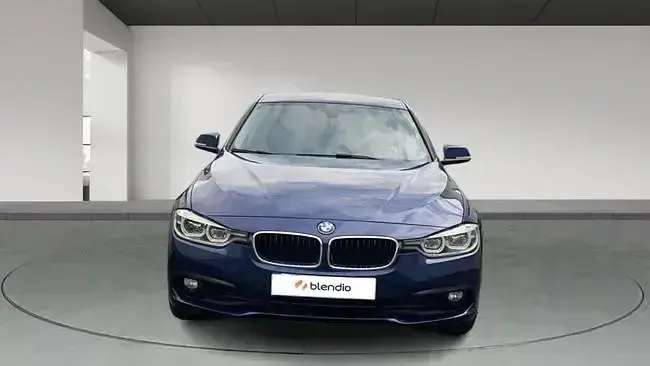 Usado BMW 318 150 CV (110 kW) 2017 Azul Berlina