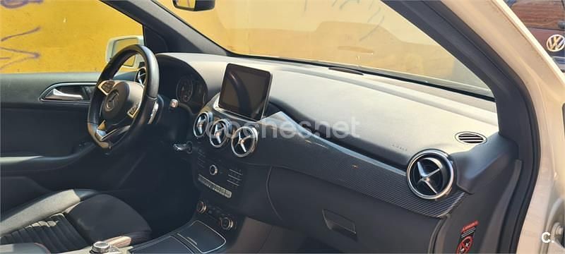 Blanco Usado 2017 Mercedes B200 AMG line Monovolumen | 17.600 € (Super precio) - Imagen 1/1