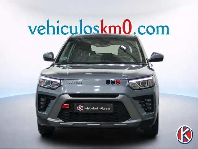Usado SsangYong Tivoli 135 CV (99 kW) 2024 Gris SUV