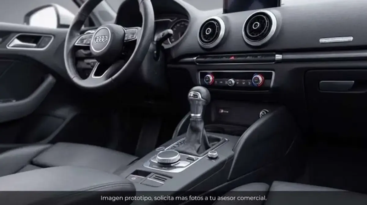 Usado Audi A3 Design 150 CV (110 kW) 2019 Negro Berlina