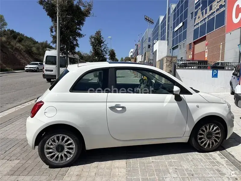 Usado Fiat 500 Lounge 70 CV (51 kW) 2020 Beige Berlina
