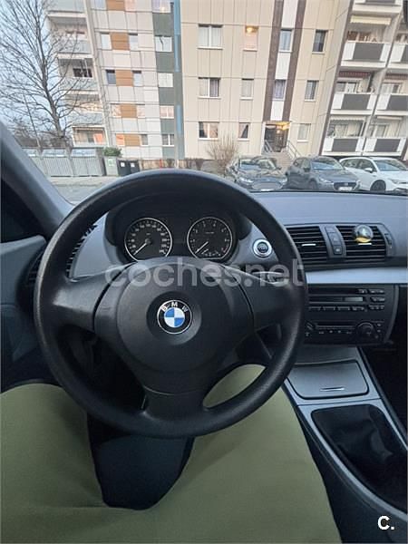 Usado BMW 116 115 HP (84 kW) 2005 Preto Citadino