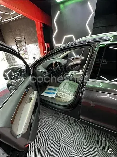 Usado Audi Q7 240 CV (176 kW) 2007 Negro SUV