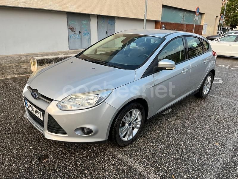Gris / plata Usado 2013 Ford Focus Titanium Berlina | 4900 € (Super precio) - Imagen 1/4