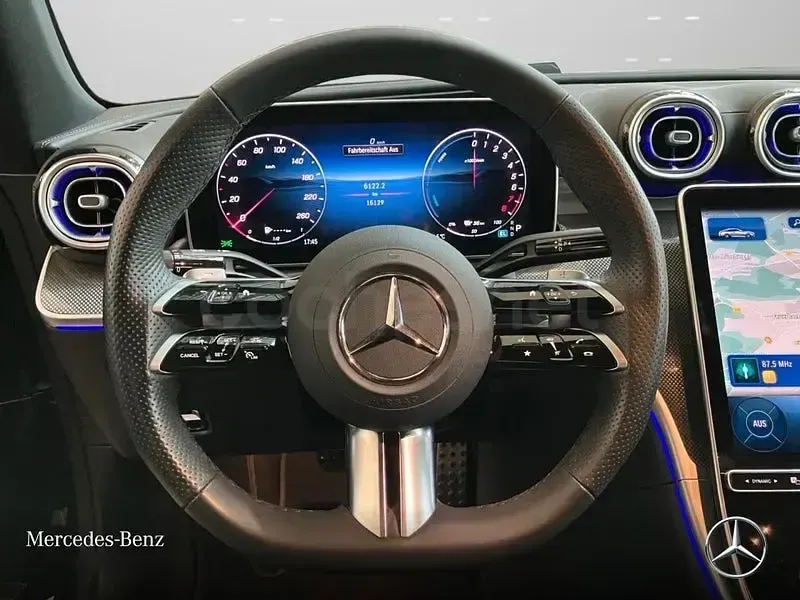 Usado Mercedes CLE300 313 CV (230 kW) 2025 Gris / plata Coupe