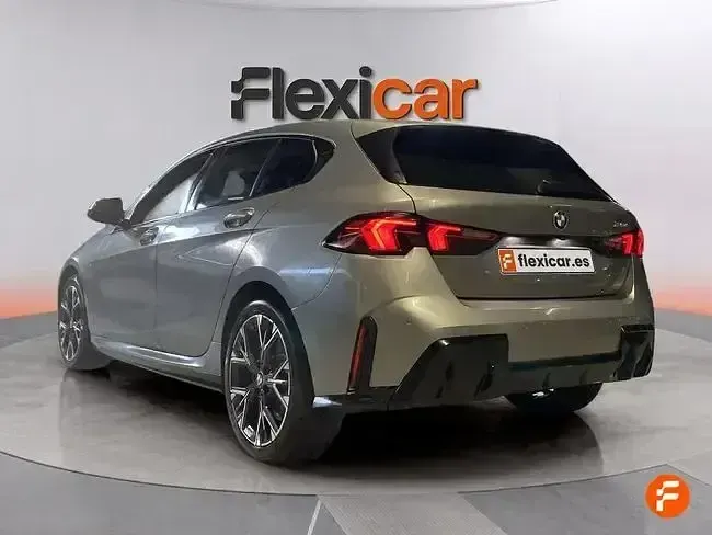 Usado BMW 120 163 CV (119 kW) 2025 Gris Utilitario