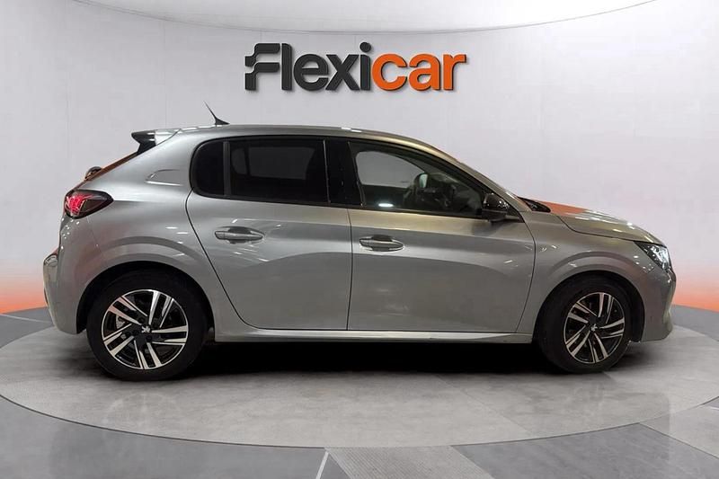 Usado Peugeot 208 Allure 101 CV (74 kW) 2023 Gris Utilitario