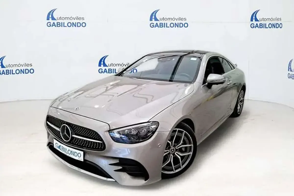 Usado Mercedes E350 299 CV (219 kW) 2021 Berlina