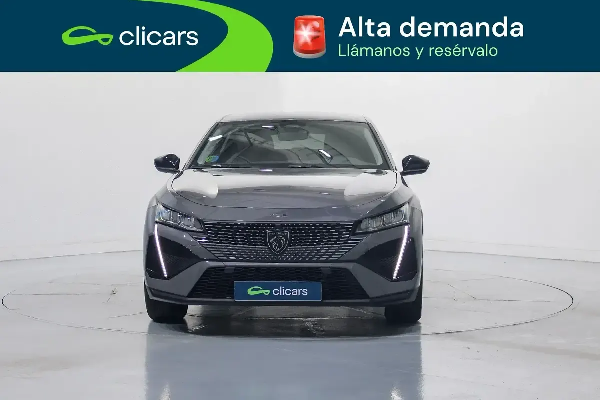 Usado Peugeot 408 Allure 136 CV (100 kW) 2025 Gris SUV