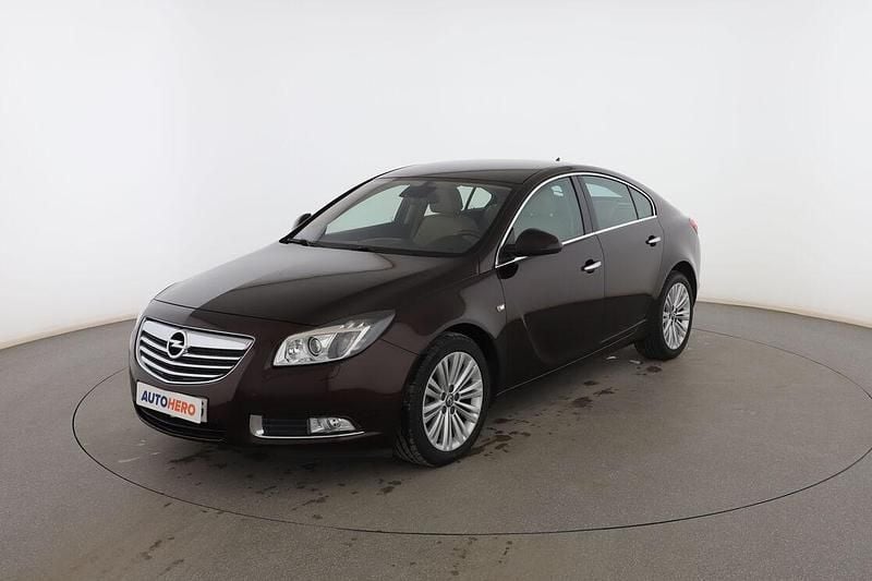 Marrón Usado 2013 Opel Insignia Excellence Berlina | 9899 € (Precio justo) - Imagen 1/3