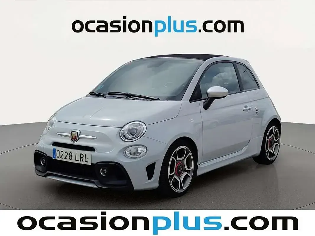 Usado Abarth 595C Turismo 165 CV (121 kW) 2021 Gris Descapotable