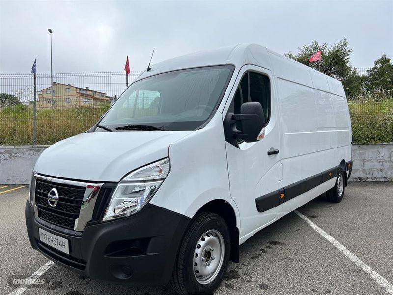 Blanco Usado 2025 Nissan Interstar Van | 30.900 € - Imagen 1/4