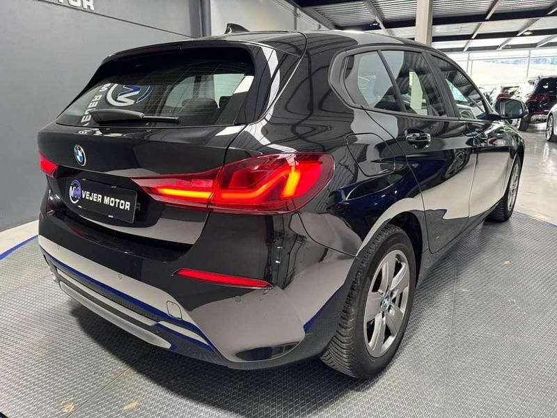 Usado BMW 116 116 CV (85 kW) 2022 Negro Utilitario