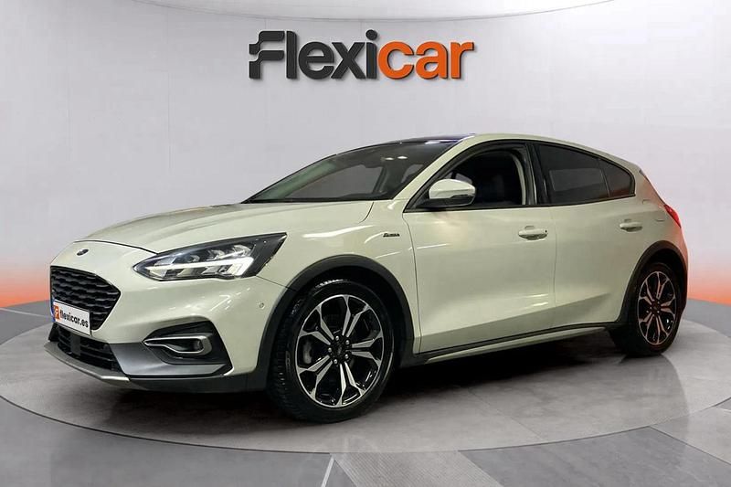 Usado Ford Focus Active 150 CV (110 kW) 2019 Beige Berlina