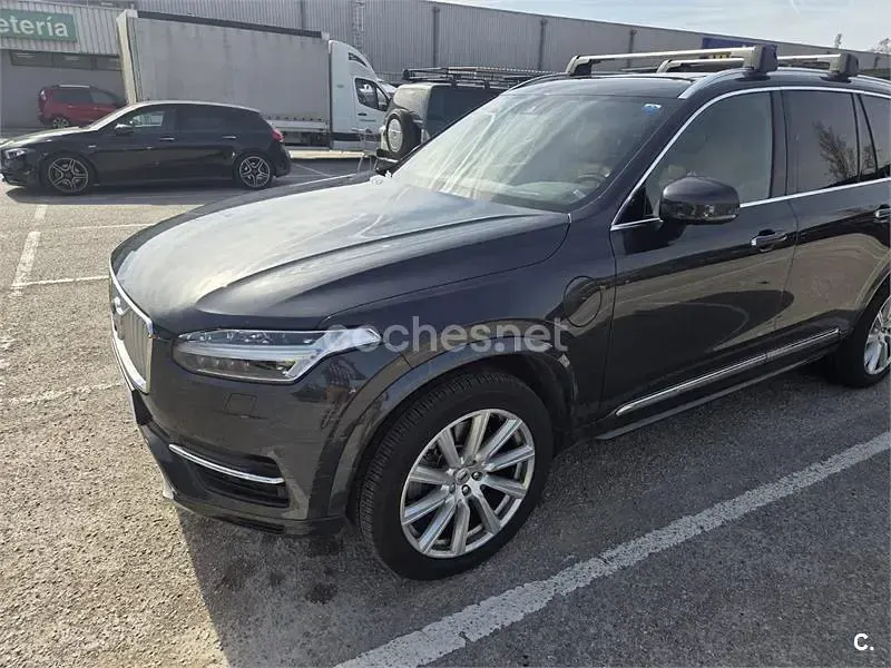 Usado Volvo XC90 Inscription 400 CV (294 kW) 2017 Gris / plata SUV