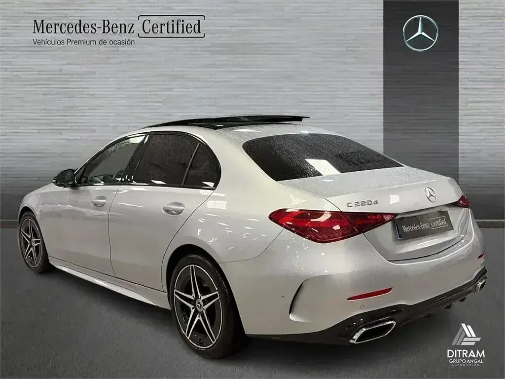 Używany Mercedes C220 AMG line 200 KM (147 kW) 2025 Szary Sedan/Limuzyna