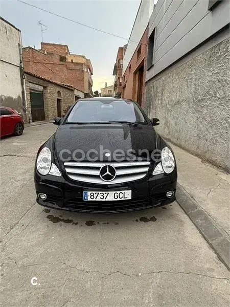 Usado Mercedes R320 224 CV (164 kW) 2008 Negro Familiar