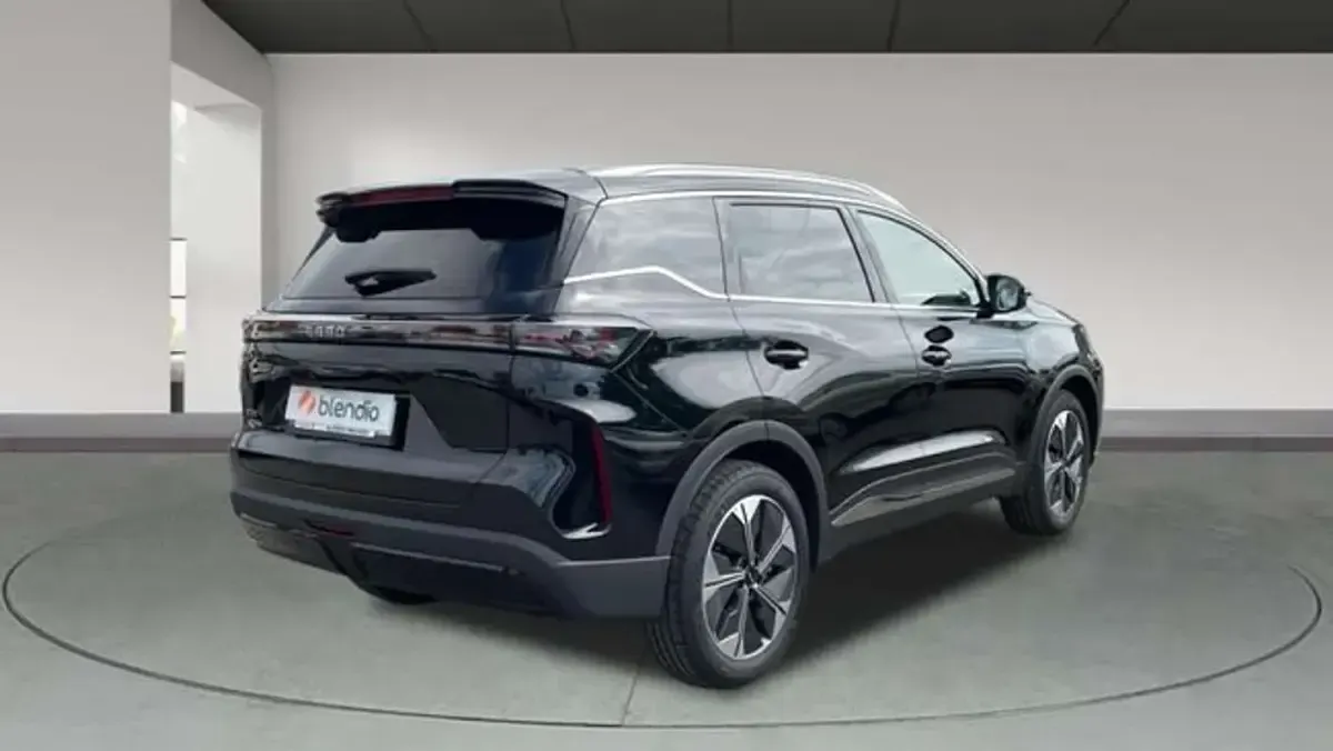 Usado Ebro s700 Luxury 147 CV (108 kW) 2025 Negro SUV