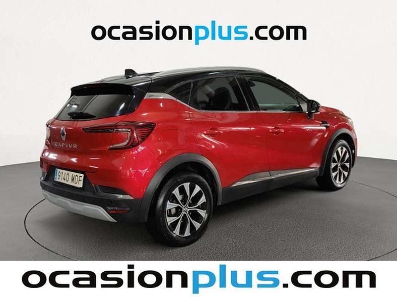 Usado Renault Captur Techno 91 CV (66 kW) 2023 Rojo SUV