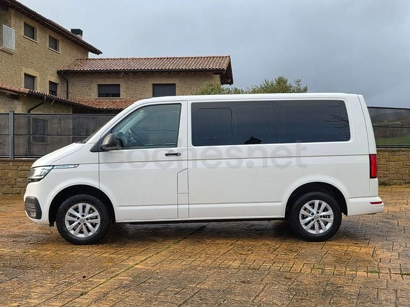Usado VW Caravelle 150 CV (110 kW) 2021 Blanco Monovolumen
