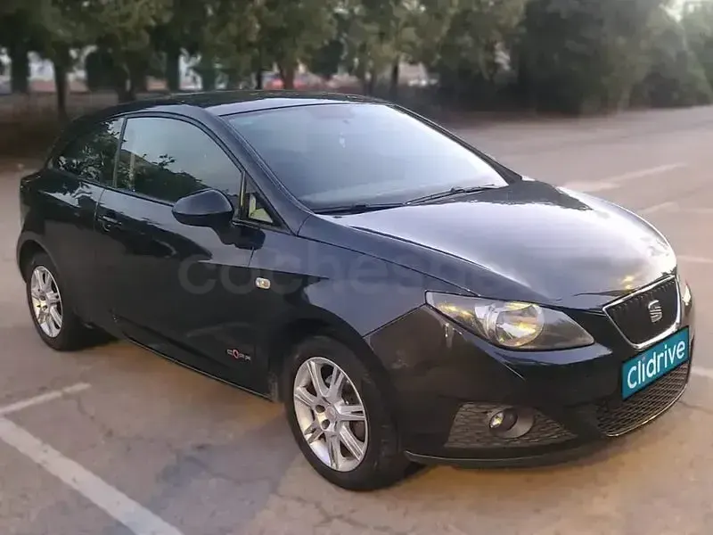 Käytetty Seat Ibiza Reference 90 HP (66 kW) 2012 Musta Sedan