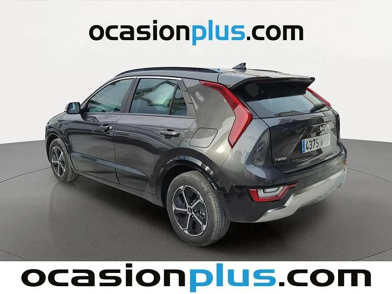Usado Kia Niro 129 HP (94 kW) 2025 Branco SUV
