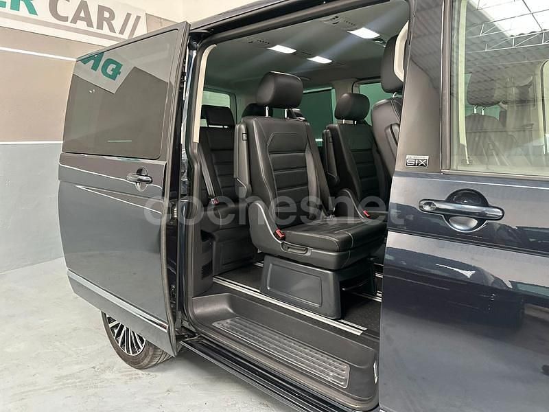 Usado VW Multivan 204 CV (150 kW) 2022 Azul Van