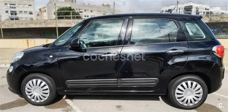 Usado Fiat 500L 95 CV (69 kW) 2013 Naranja Monovolumen