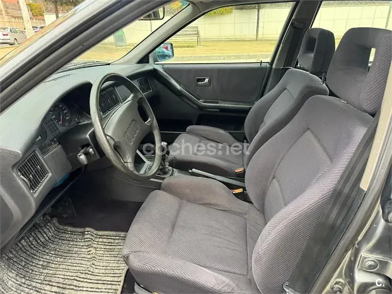 Usado Audi 80 133 CV (97 kW) 1992 Gris / plata Berlina