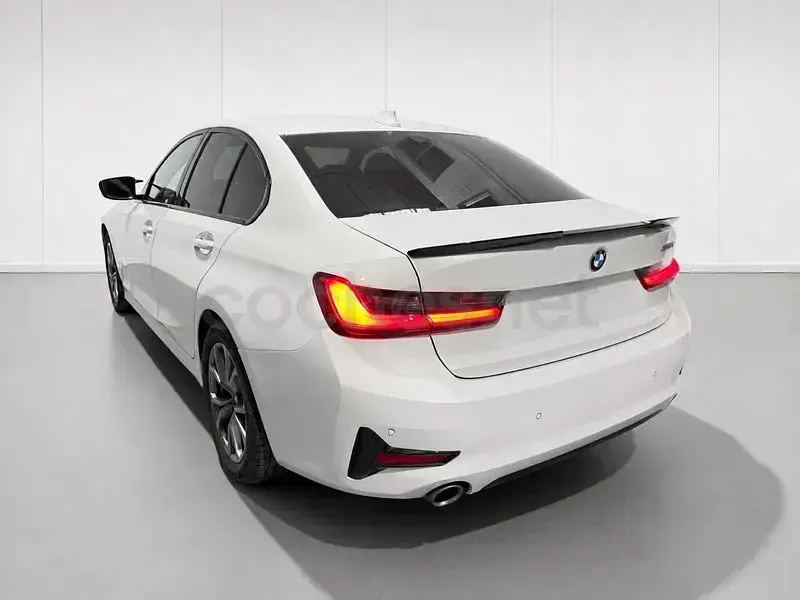 Usado BMW 320 Sport Line 184 CV (135 kW) 2020 Blanco Berlina