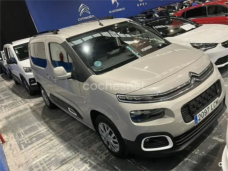 Usado Citroën Berlingo Feel 100 CV (73 kW) 2019 Beige Monovolumen