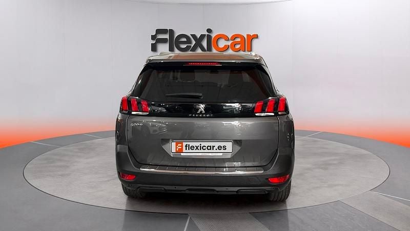 Używany Peugeot 5008 Allure 131 KM (96 kW) 2020 Szary SUV