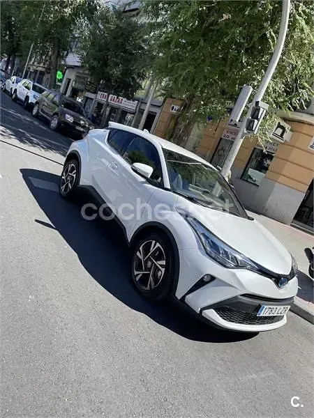 Usado Toyota C-HR Advance 122 CV (89 kW) 2022 Blanco SUV