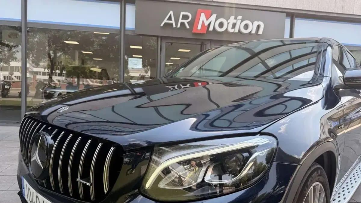Usado Mercedes GLC43 AMG AMG 367 CV (269 kW) 2019 Azul SUV