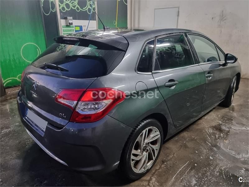 Usado Citroën C4 112 CV (82 kW) 2012 Gris / plata Berlina